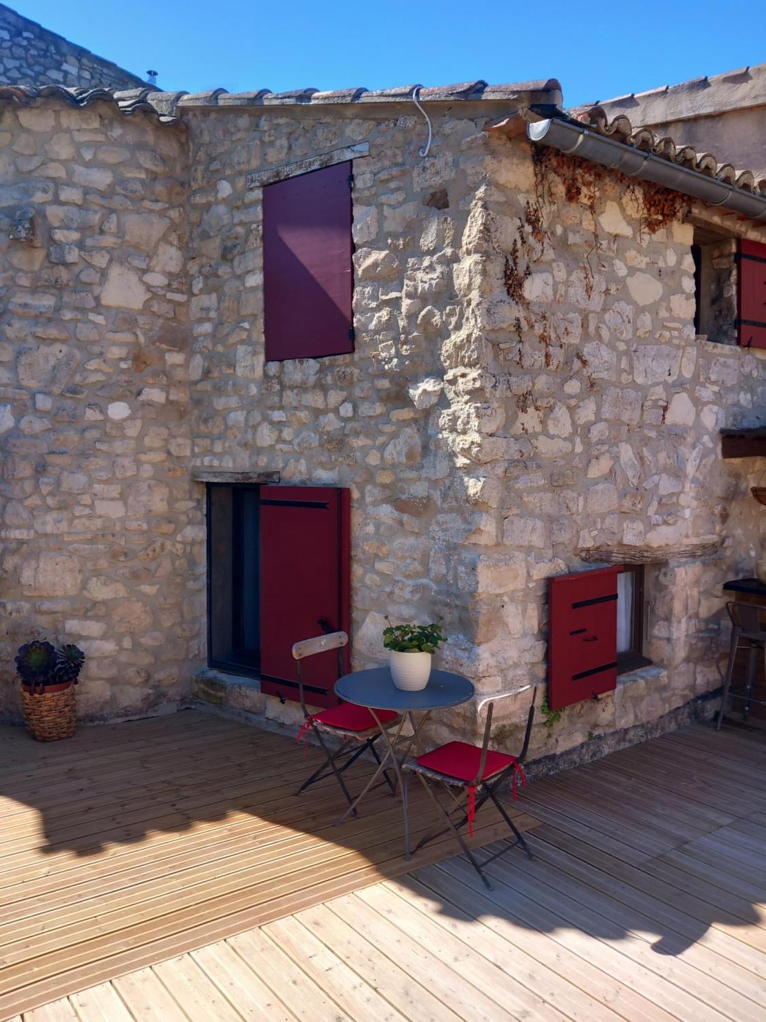 Chez Daniele Chambre Avec Jacuzzi Et Terrasse Privee Murs  Exteriör bild